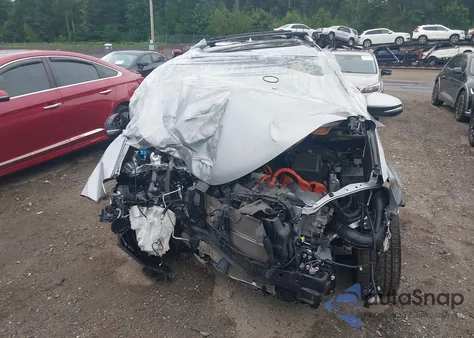 2017 Toyota Rav4 Hybrid Limited из США, поврежденный, VIN JTMDJREV1HD106744